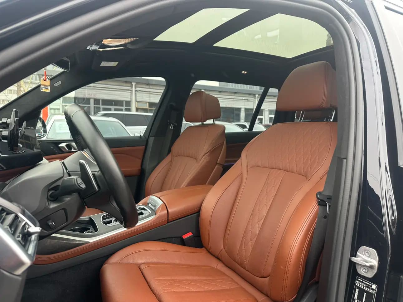BMW X7 2023 г. 51090 км. — фото 9
