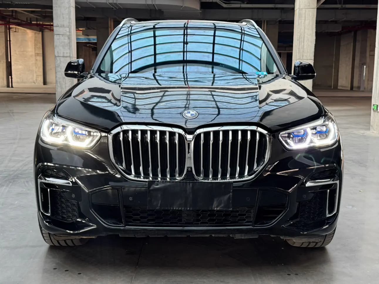 BMW X5 2023 г. 52008 км. — фото 2
