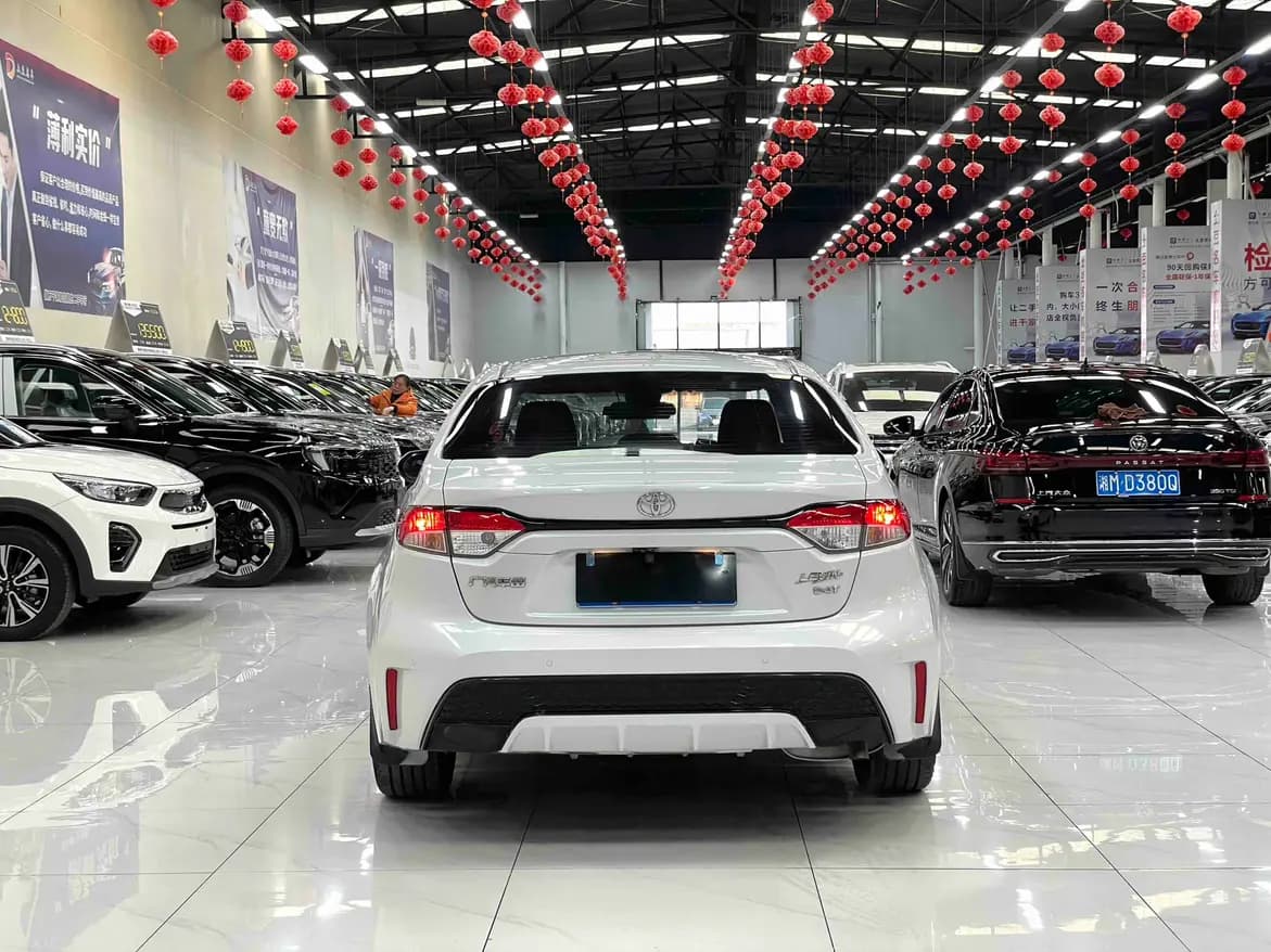 Toyota Levin 2022 г. 37536 км. — фото 5