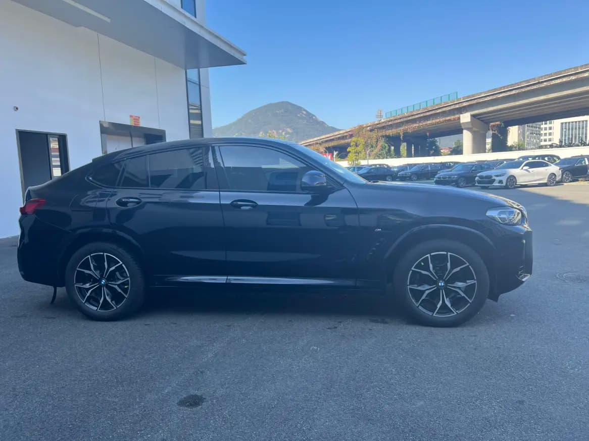 BMW X4 2024 г. 12034 км. — фото 7