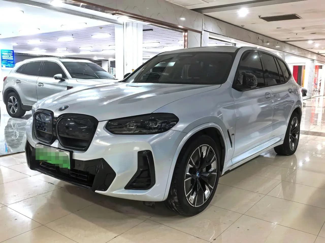 BMW iX3 2022 г. 30002 км.