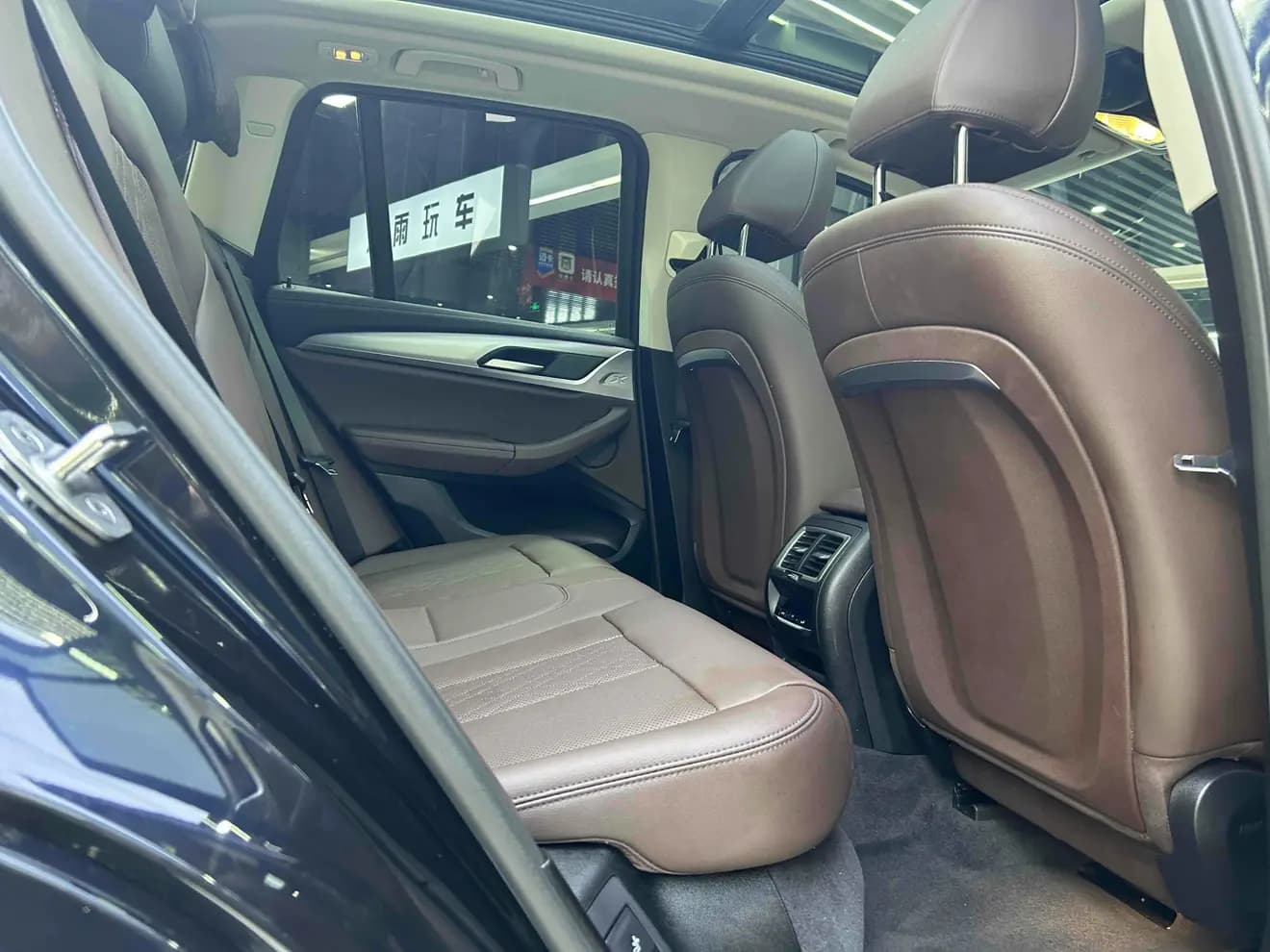 BMW iX3 2023 г. 43022 км. — фото 7