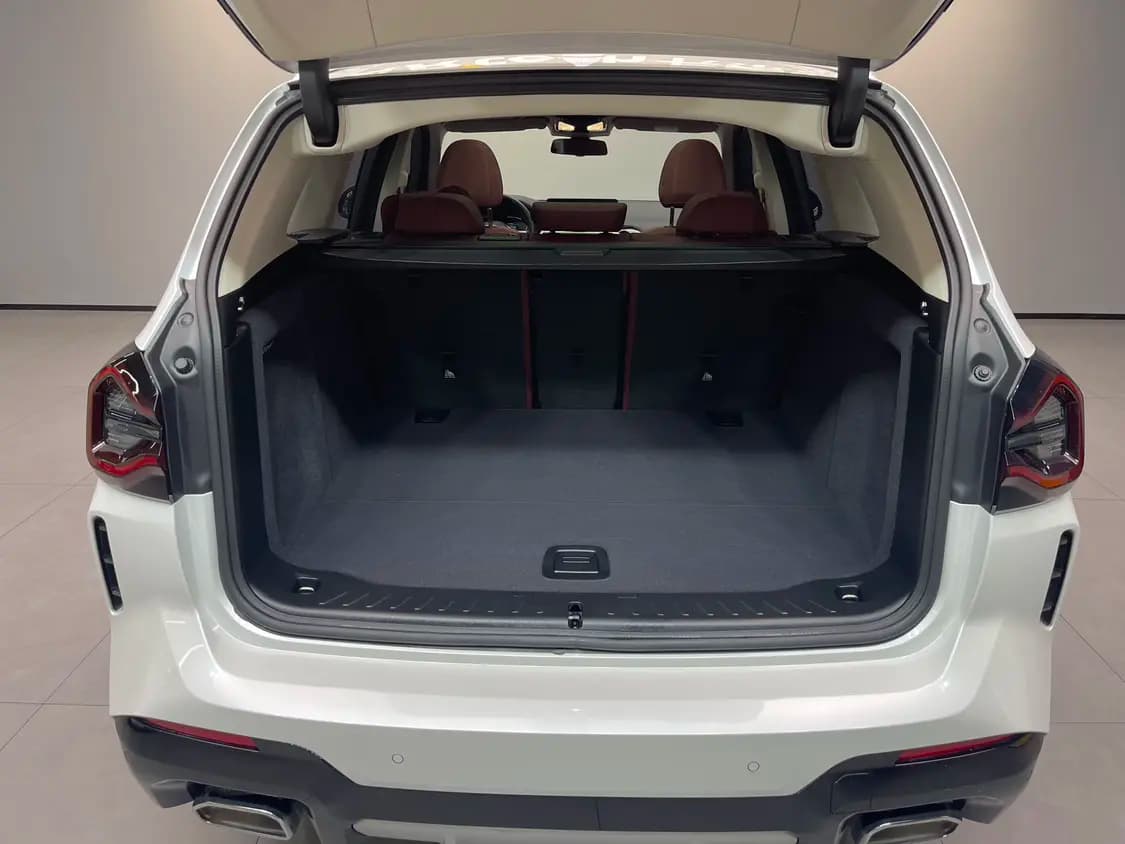 BMW X3 2023 г. 24000 км. — фото 25