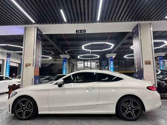 Mercedes-Benz C-Class 2021 г. 40005 км. — фото 4