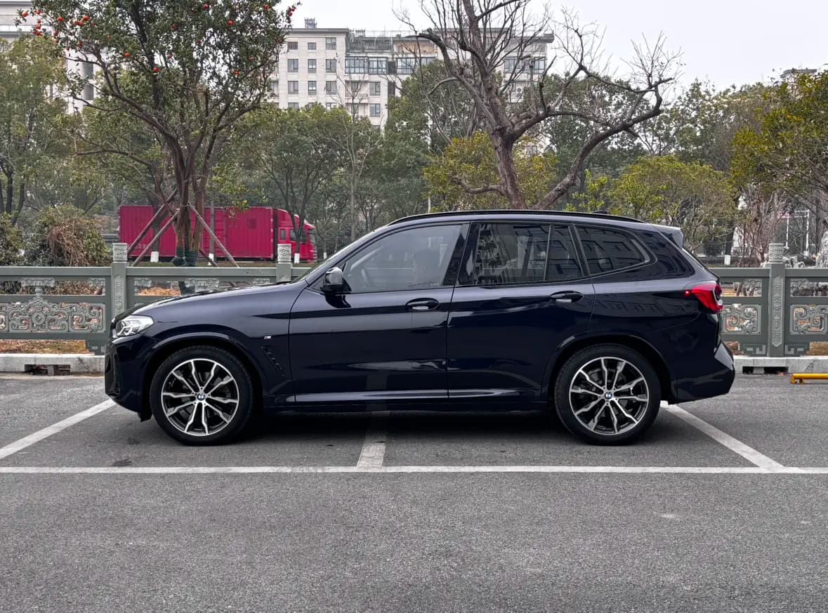 BMW X3 2022 г. 17000 км. — фото 3