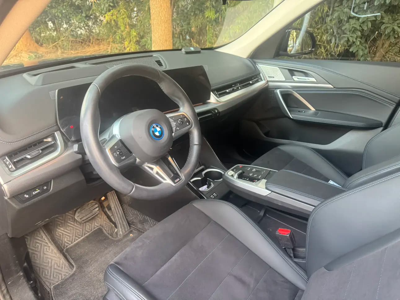 BMW iX1 2024 г. 8098 км. — фото 11