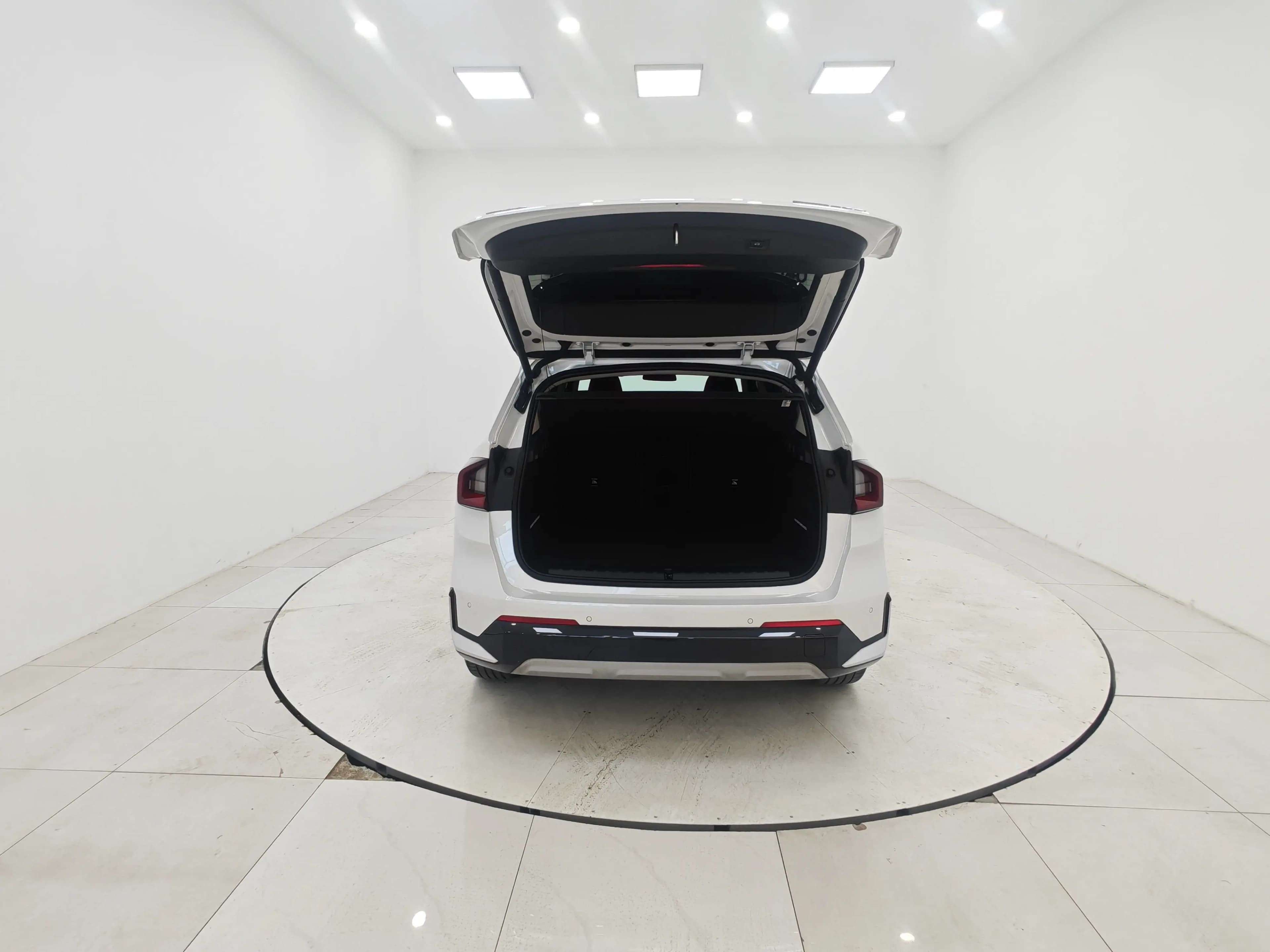 BMW X1 2023 г. 14519 км. — фото 8