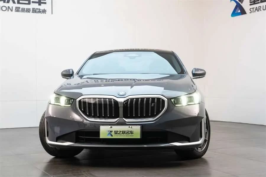 BMW i5 2024 г. 16355 км. — фото 2