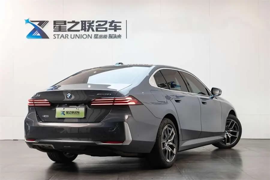 BMW i5 2024 г. 16355 км. — фото 3