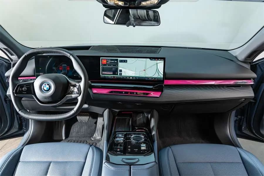 BMW i5 2024 г. 16355 км. — фото 9
