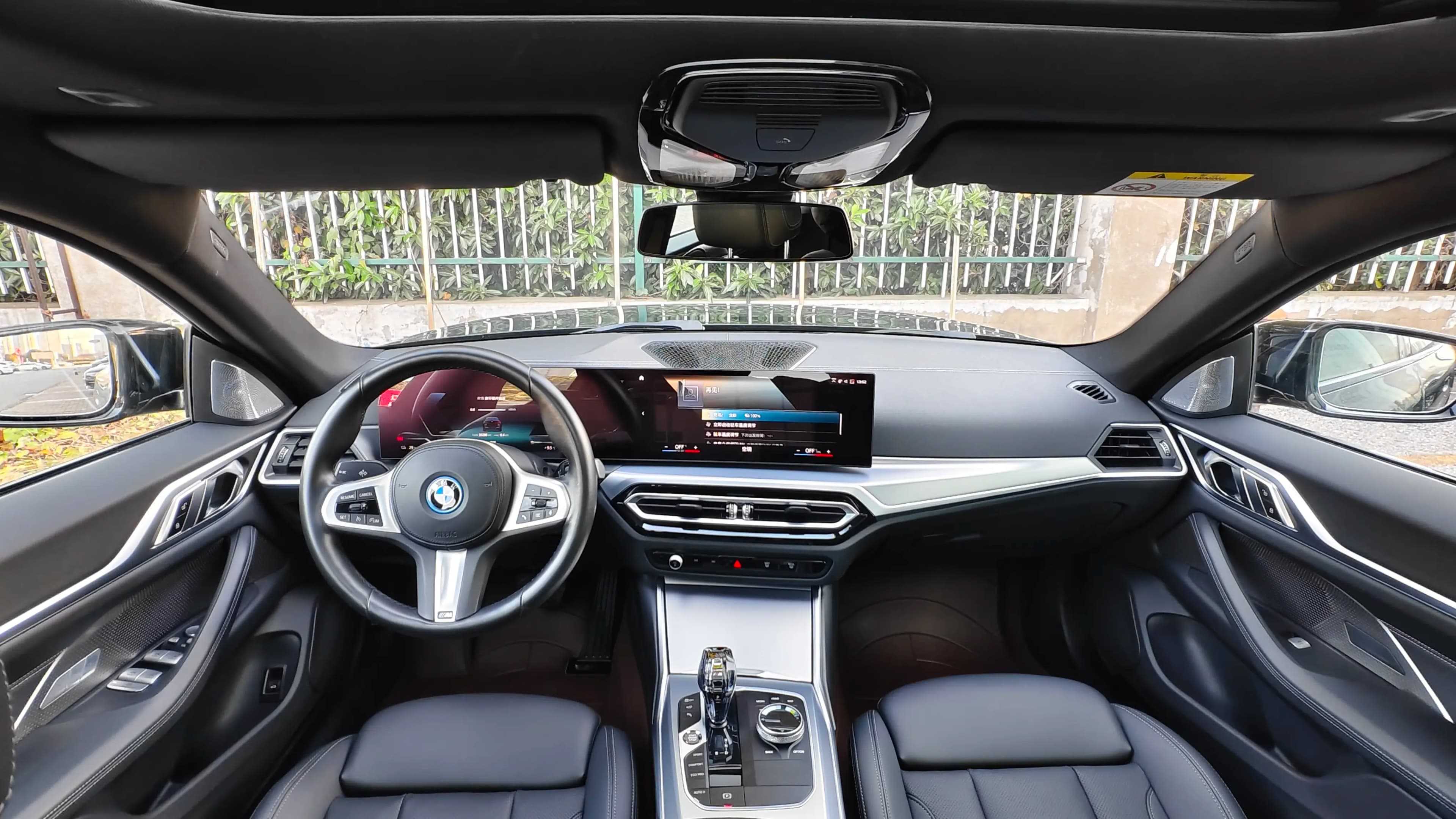 BMW i4 2023 г. 55402 км. — фото 16
