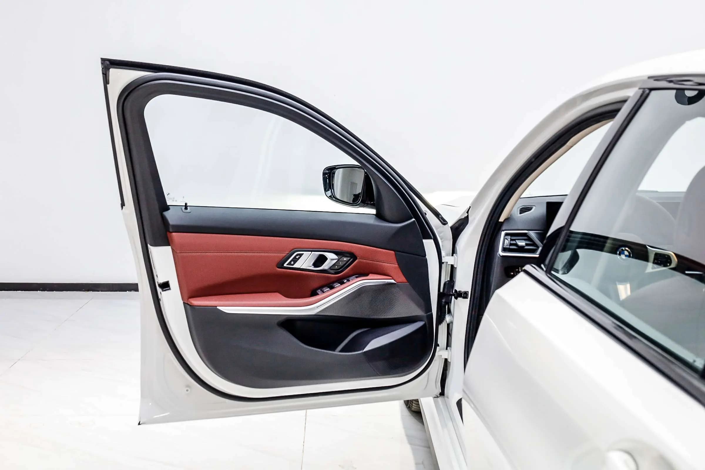 BMW i3 2024 г. 20004 км. — фото 18