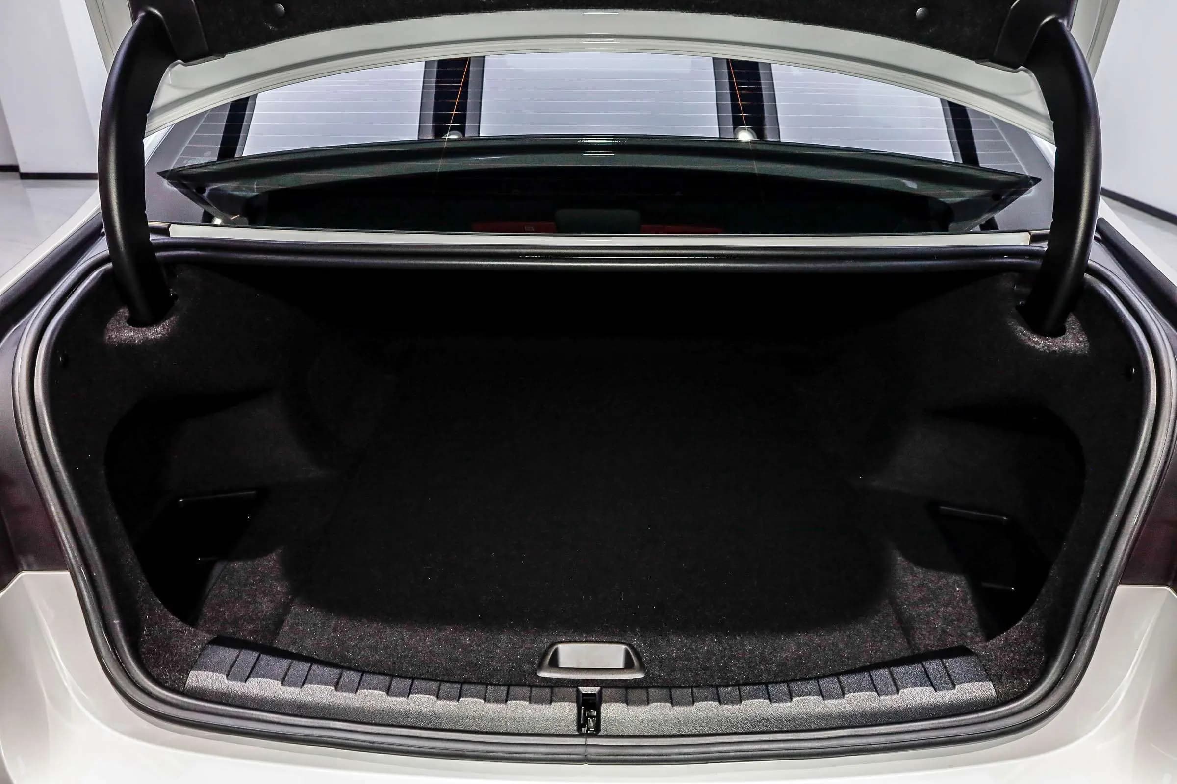 BMW i3 2024 г. 20004 км. — фото 20