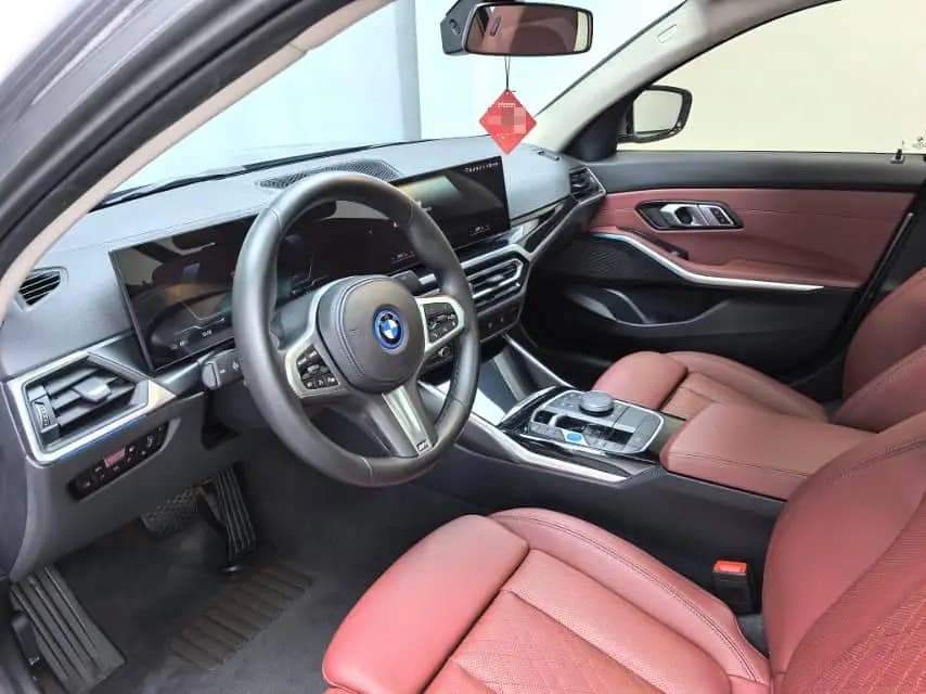 BMW i3 2023 г. 69141 км. — фото 5