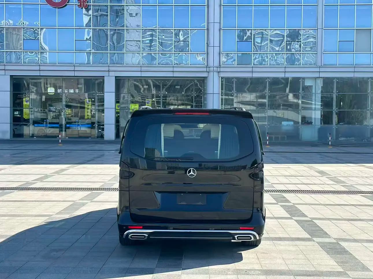 Mercedes-Benz Vito 2023 г. 78079 км. — фото 5