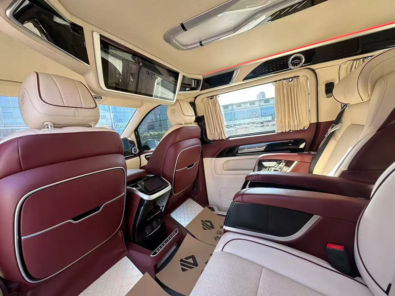 Mercedes-Benz Vito 2023 г. 78079 км. — фото 8
