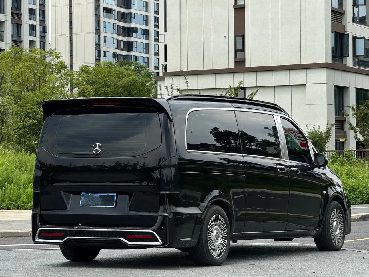 Mercedes-Benz Vito 2024 г. 42082 км. — фото 6