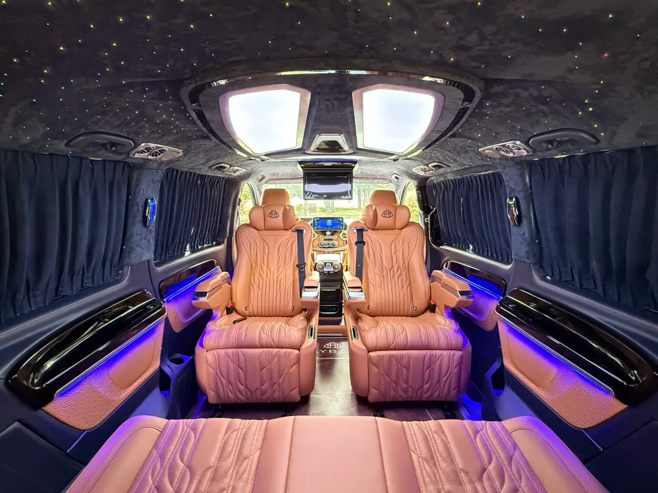 Mercedes-Benz Vito 2024 г. 35083 км. — фото 19