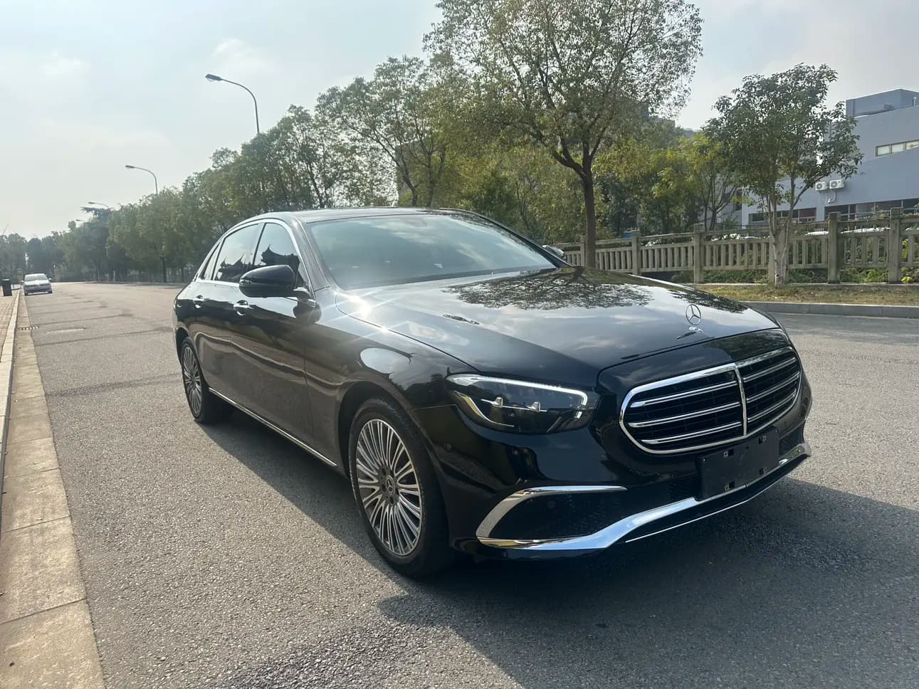 Mercedes-Benz E-Class 2021 г. 61010 км. — фото 3