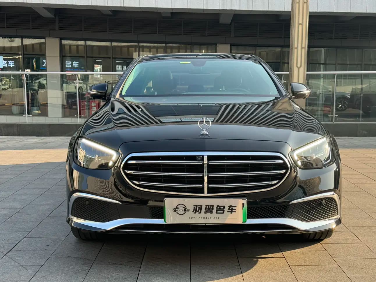Mercedes-Benz E-Class PHEV 2023 г. 57136 км. — фото 2