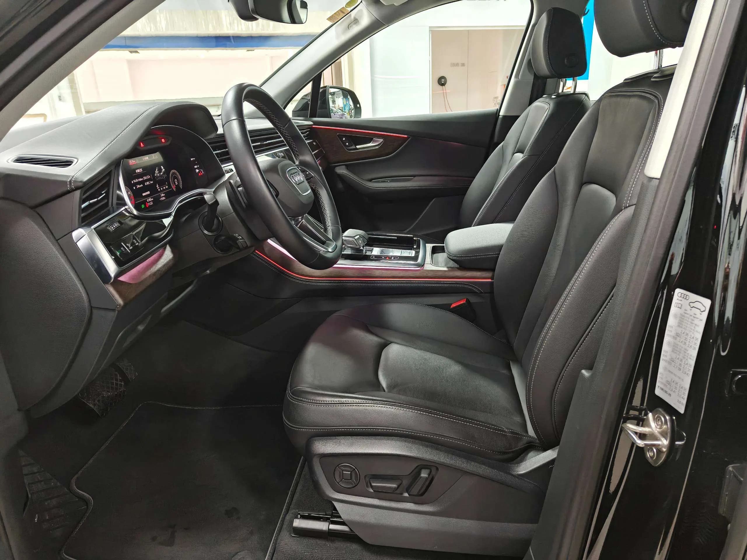 Audi Q7 2024 г. 6130 км. — фото 19