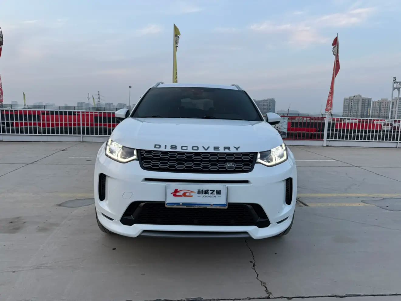 Land Rover Discover Sports 2021 г. 34089 км. — фото 2