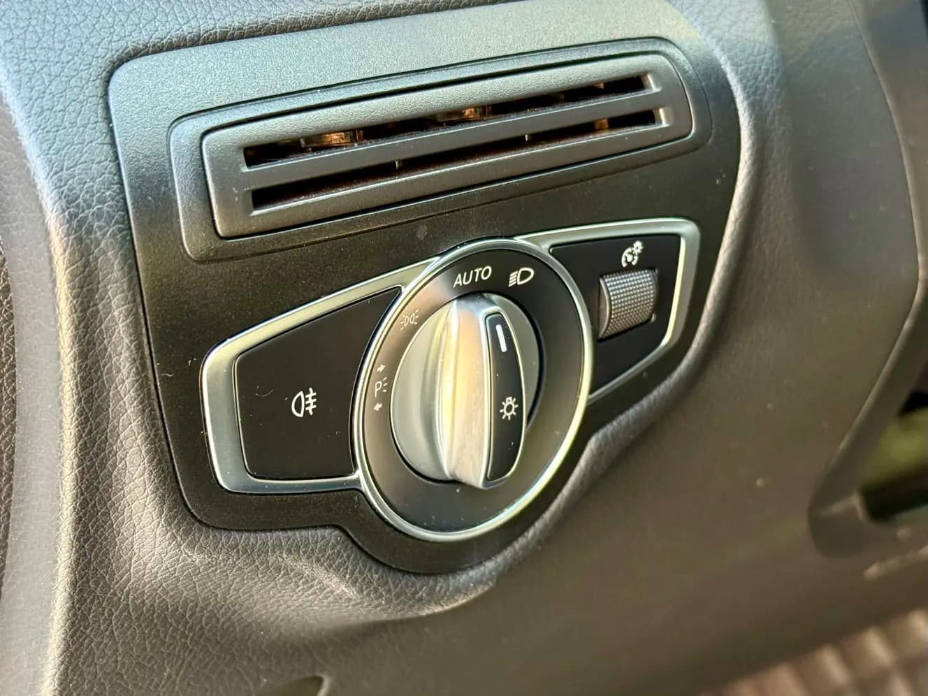 Mercedes-Benz GLC Coupe 2021 г. 53000 км. — фото 17