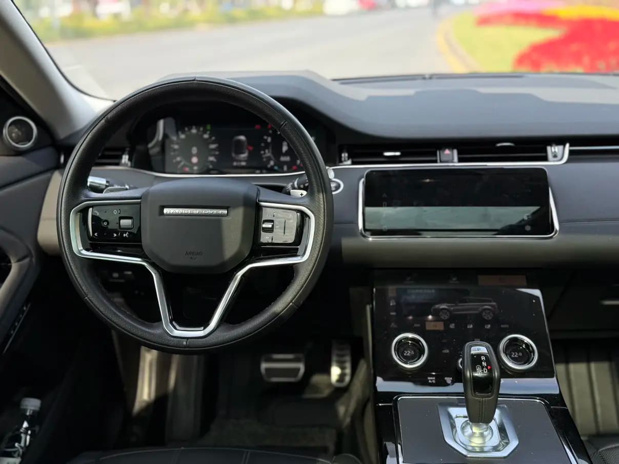 Land Rover Range Rover Evoque 2022 г. 46061 км. — фото 12
