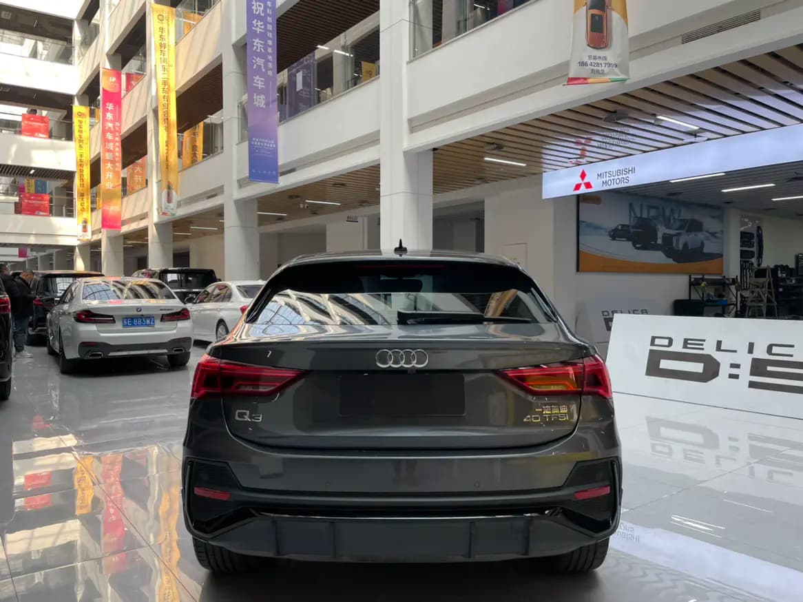 Audi Q3 Sportback 2022 г. 19006 км. — фото 4