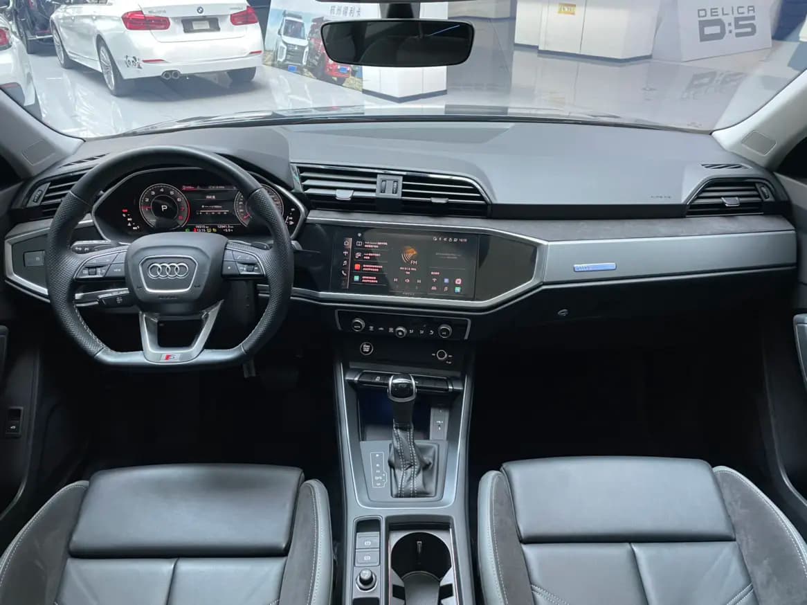 Audi Q3 Sportback 2022 г. 19006 км. — фото 10