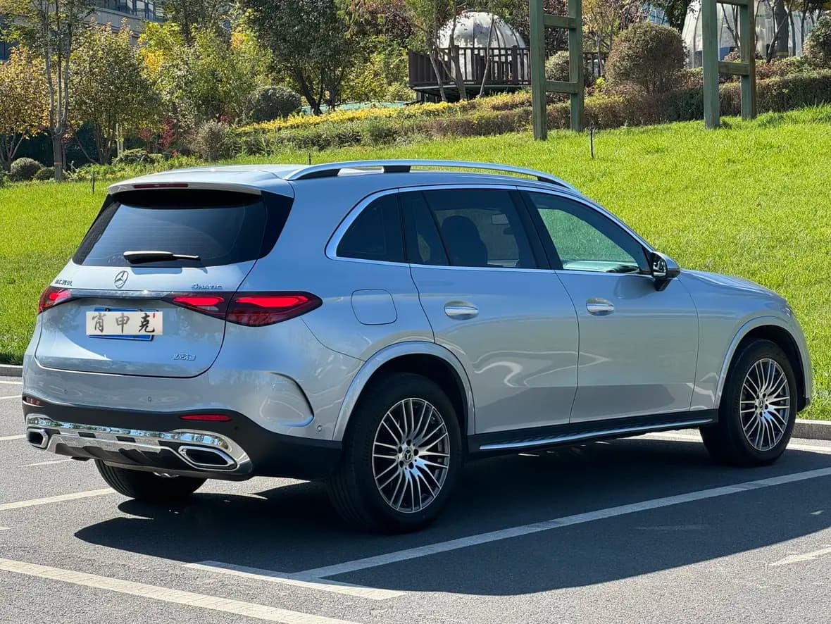 Mercedes-Benz GLC 2023 г. 34000 км. — фото 7