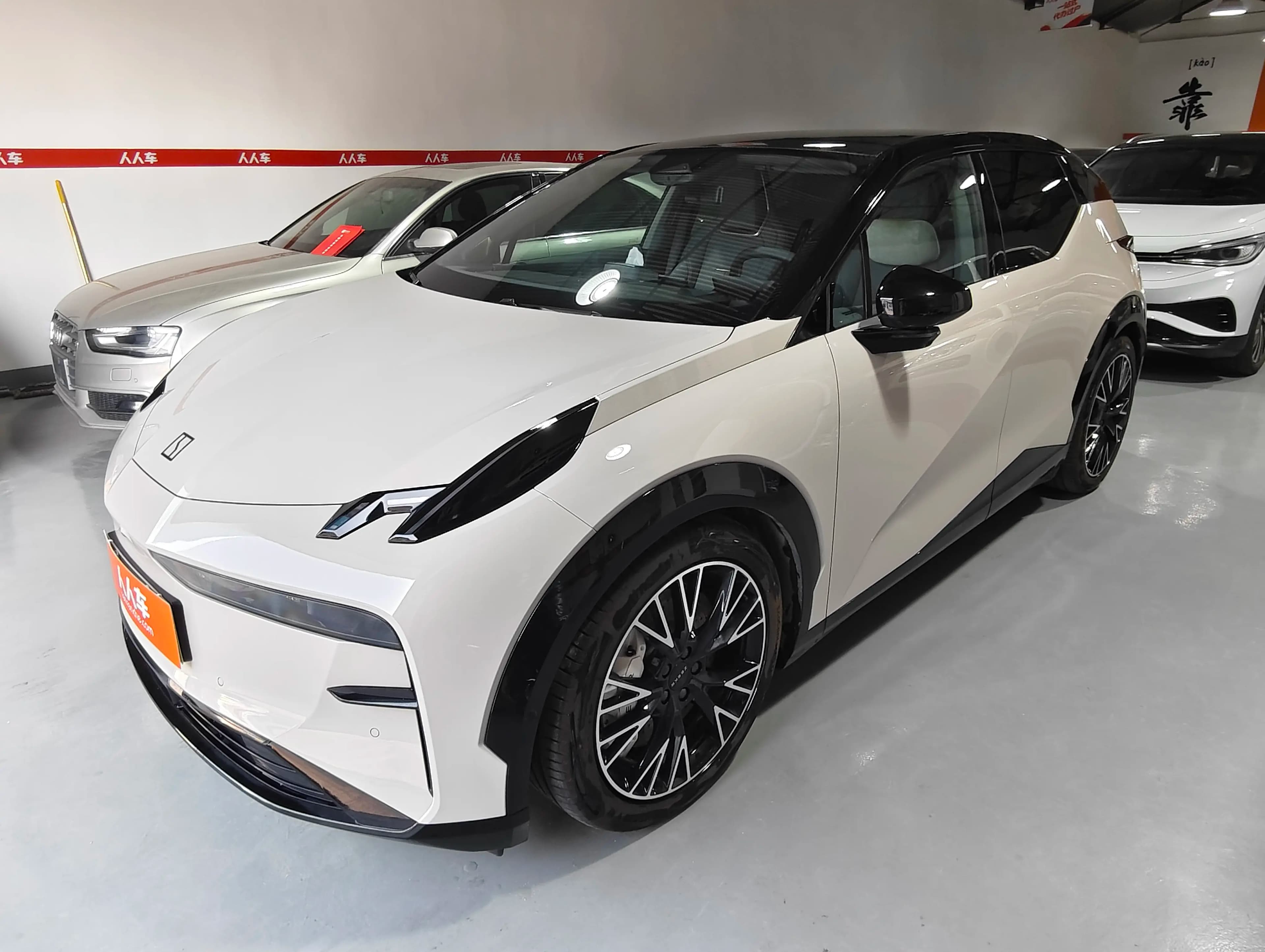 ZEEKR X 2023 г. 21247 км.