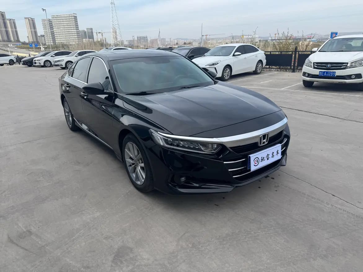 Honda Accord 2022 г. 62000 км. — фото 3