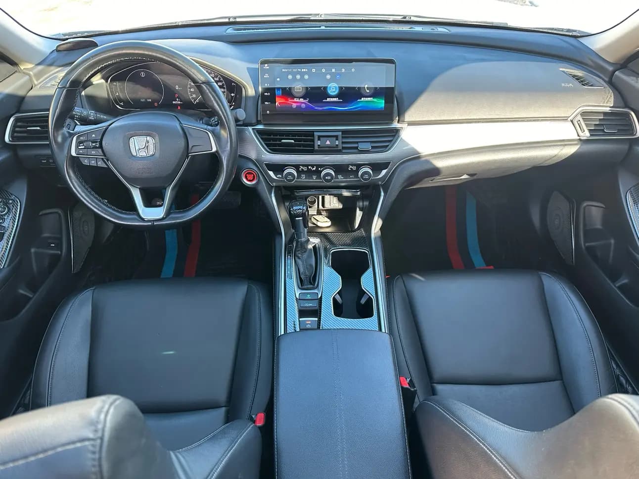 Honda Accord 2022 г. 60000 км. — фото 7