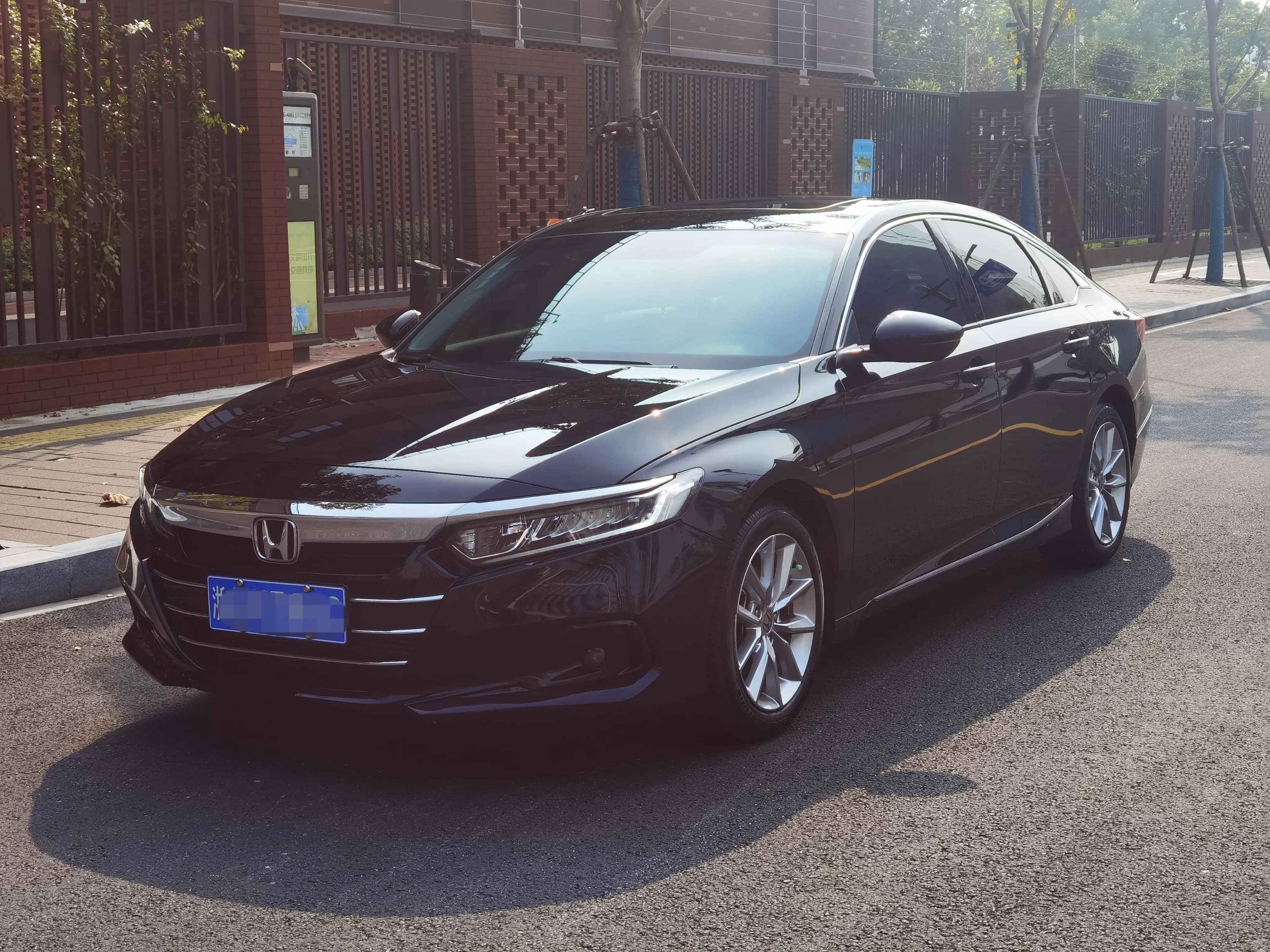 Honda Accord 2021 г. 91000 км.