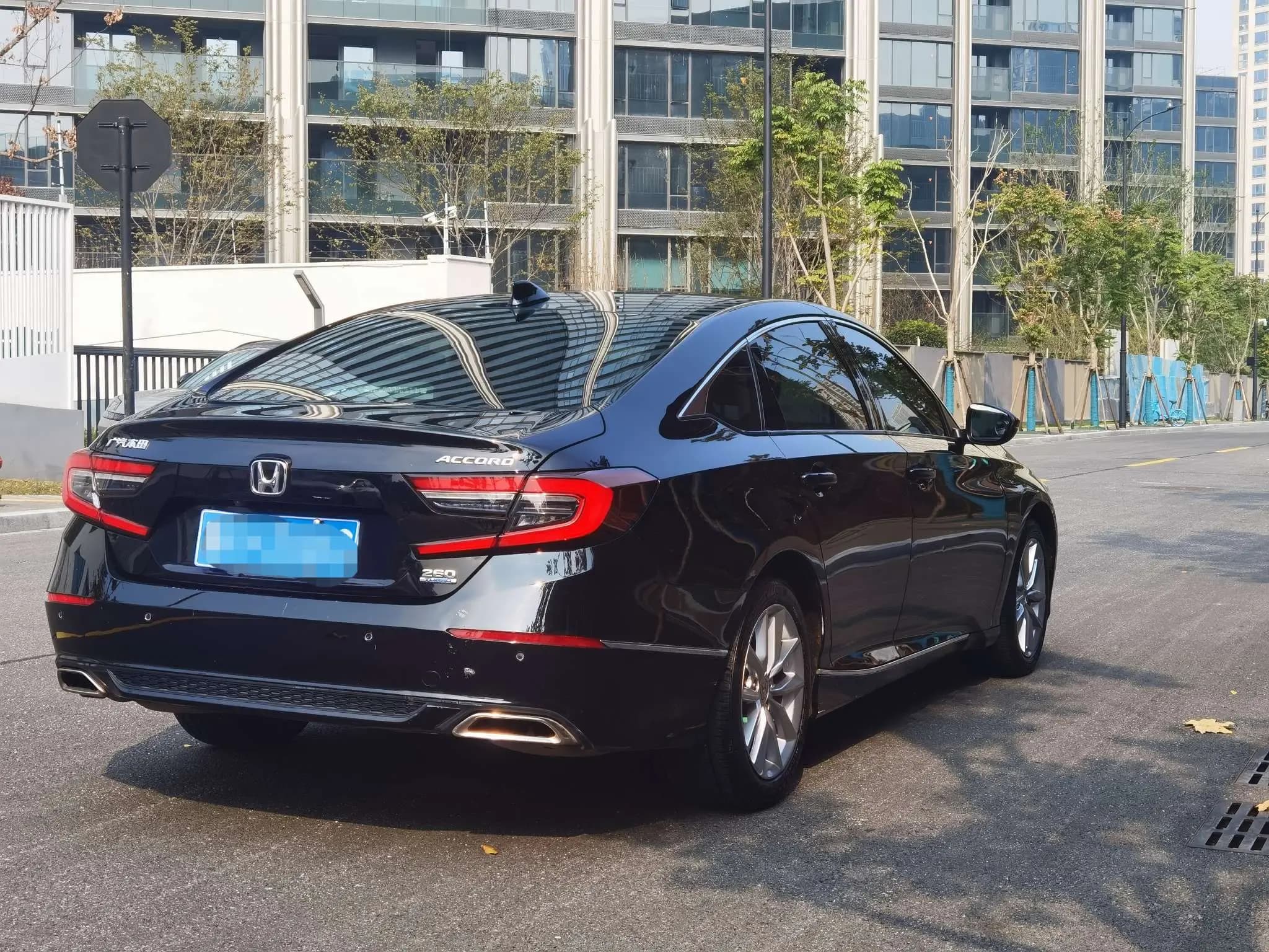 Honda Accord 2021 г. 91000 км. — фото 7