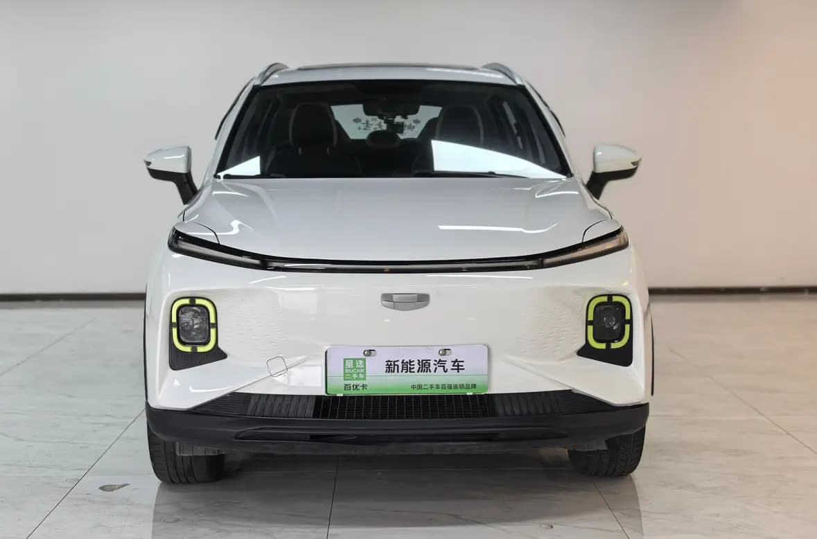Geely Geometry E Firefly 2023 г. 51936 км. — фото 2