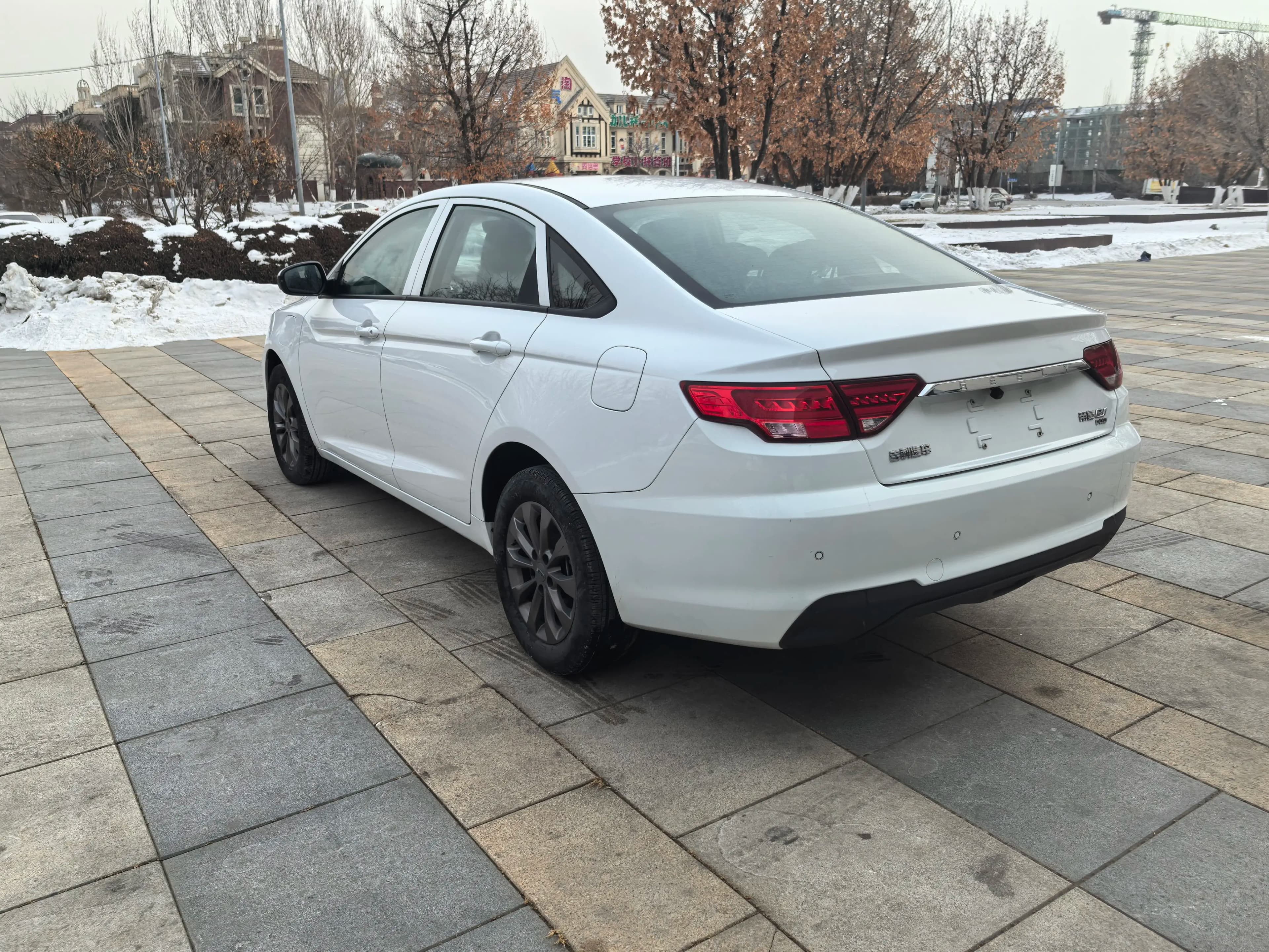 Geely Emgrand EV 2022 г. 104717 км. — фото 4