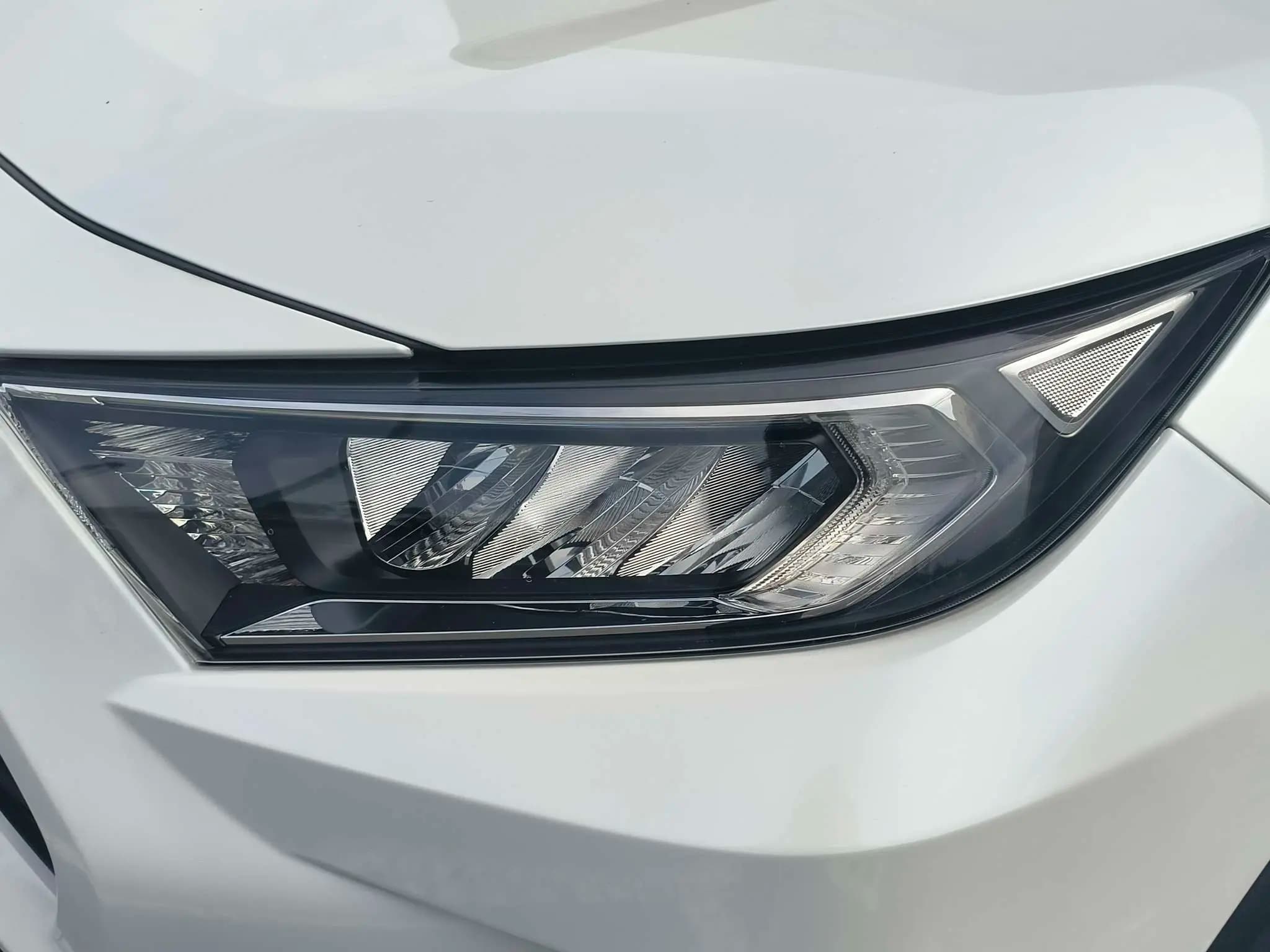Toyota RAV4 2023 г. 30044 км. — фото 8