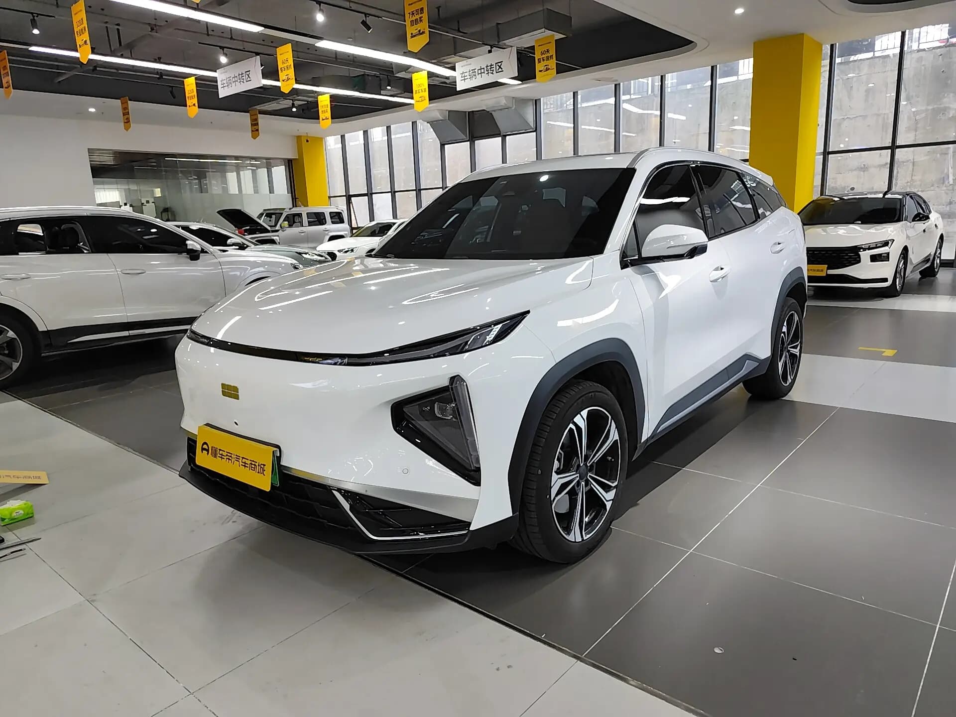 Geely Galaxy L7 2025 г. 17550 км.