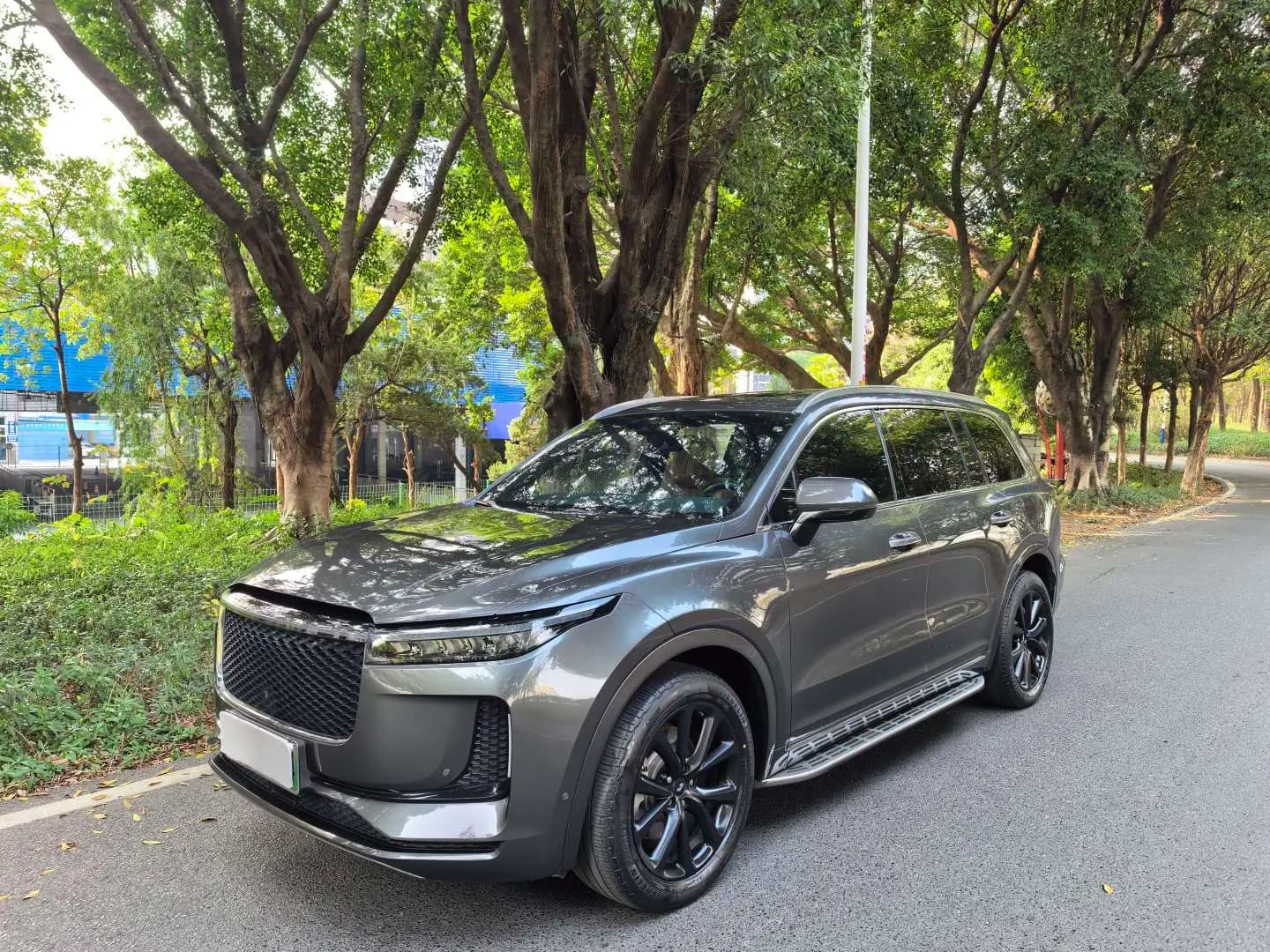Lixiang ONE 2021 г. 97050 км.