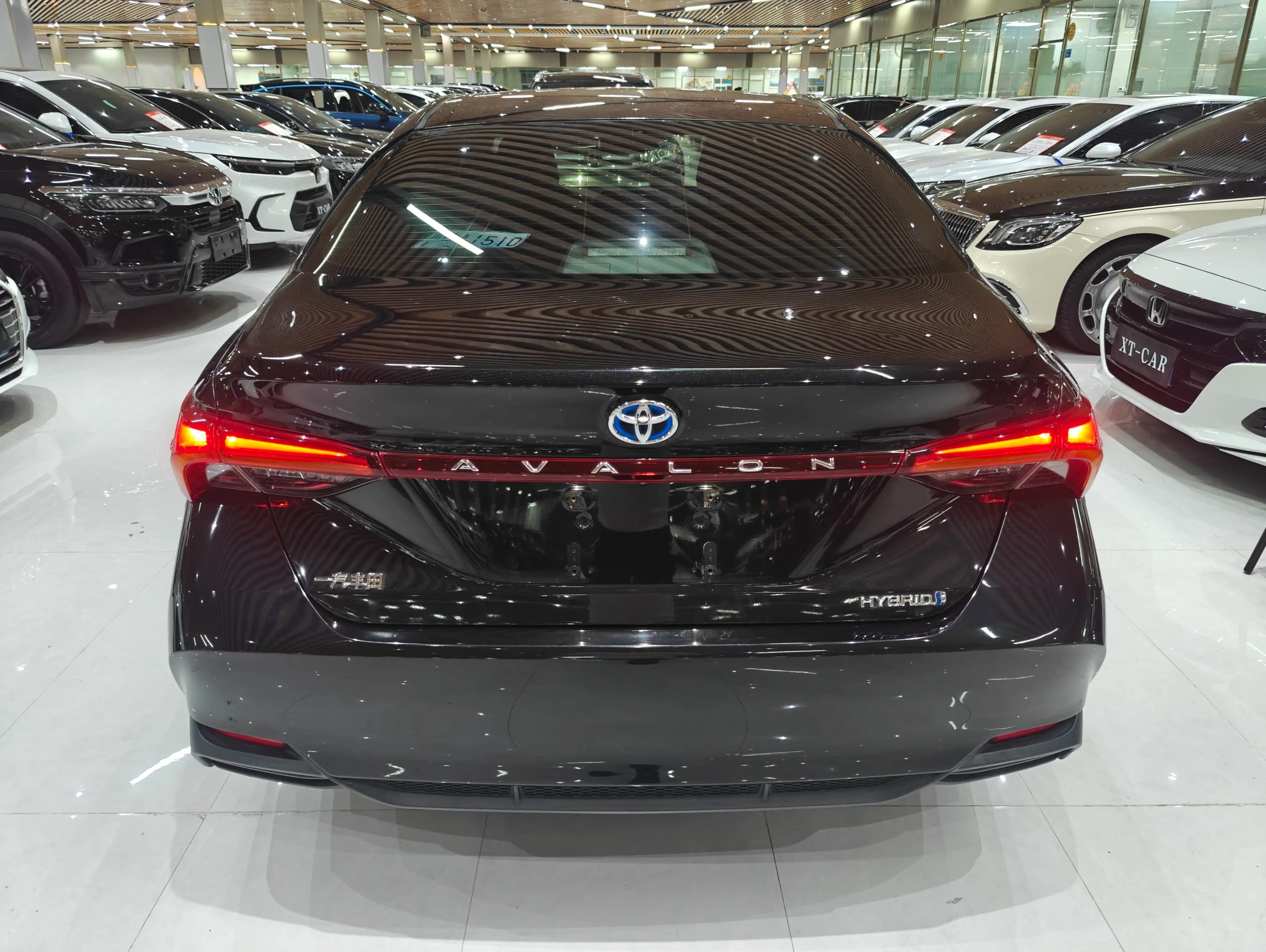 Toyota Avalon 2021 г. 68125 км. — фото 6
