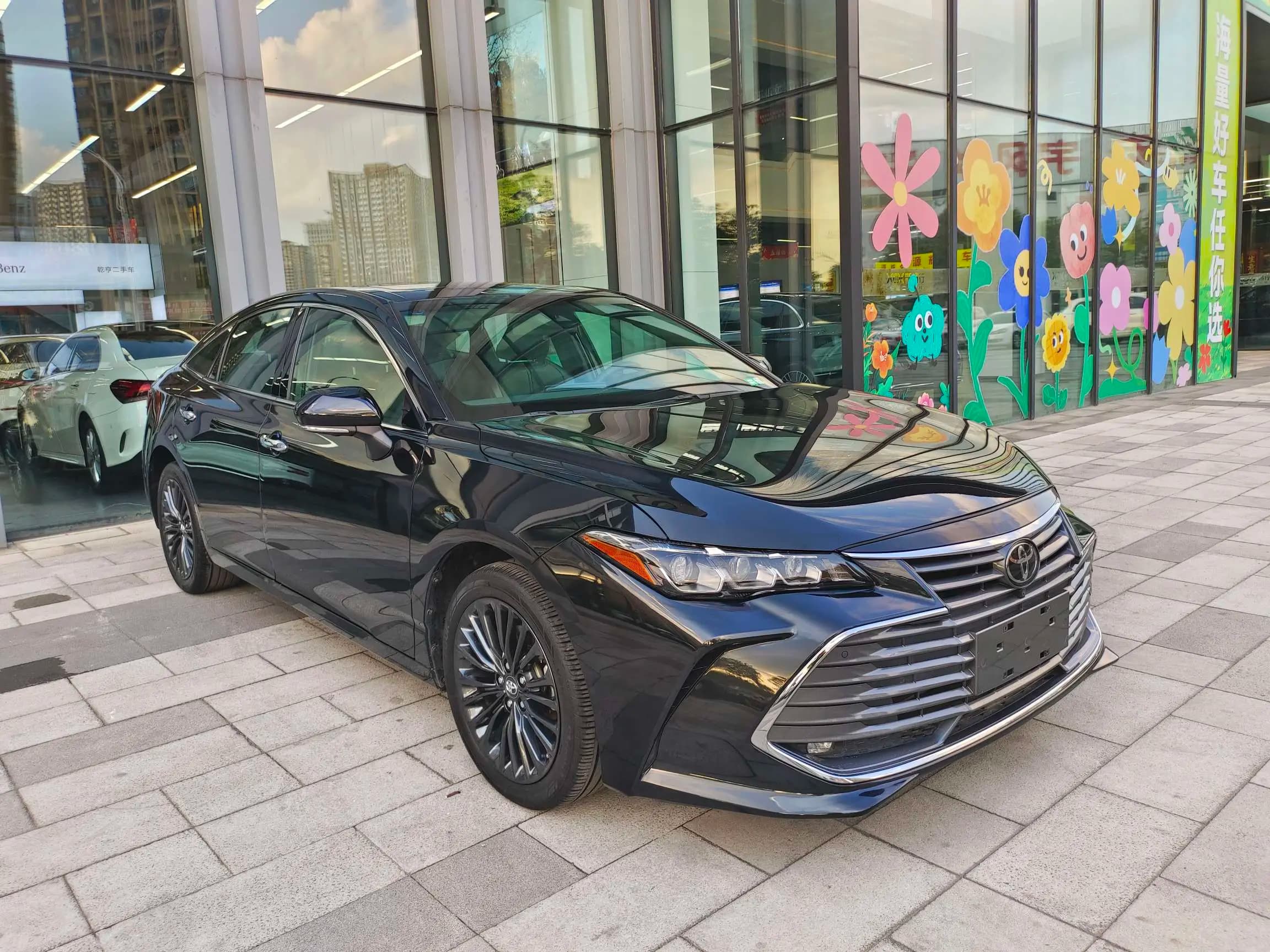 Toyota Avalon 2021 г. 46126 км. — фото 3
