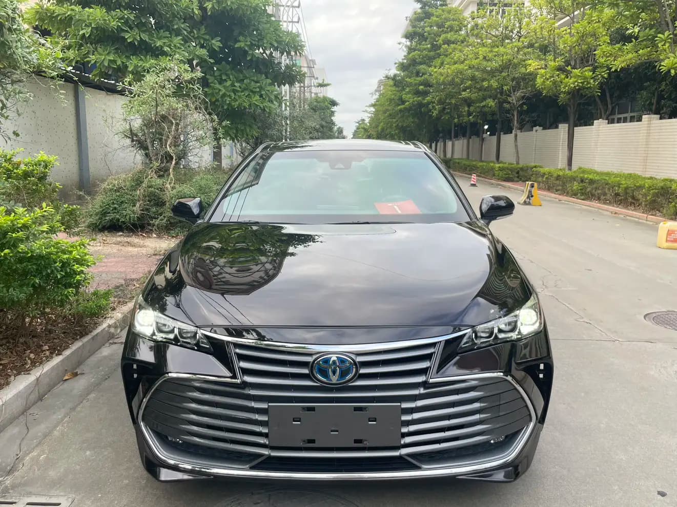 Toyota Avalon 2022 г. 90127 км. — фото 2