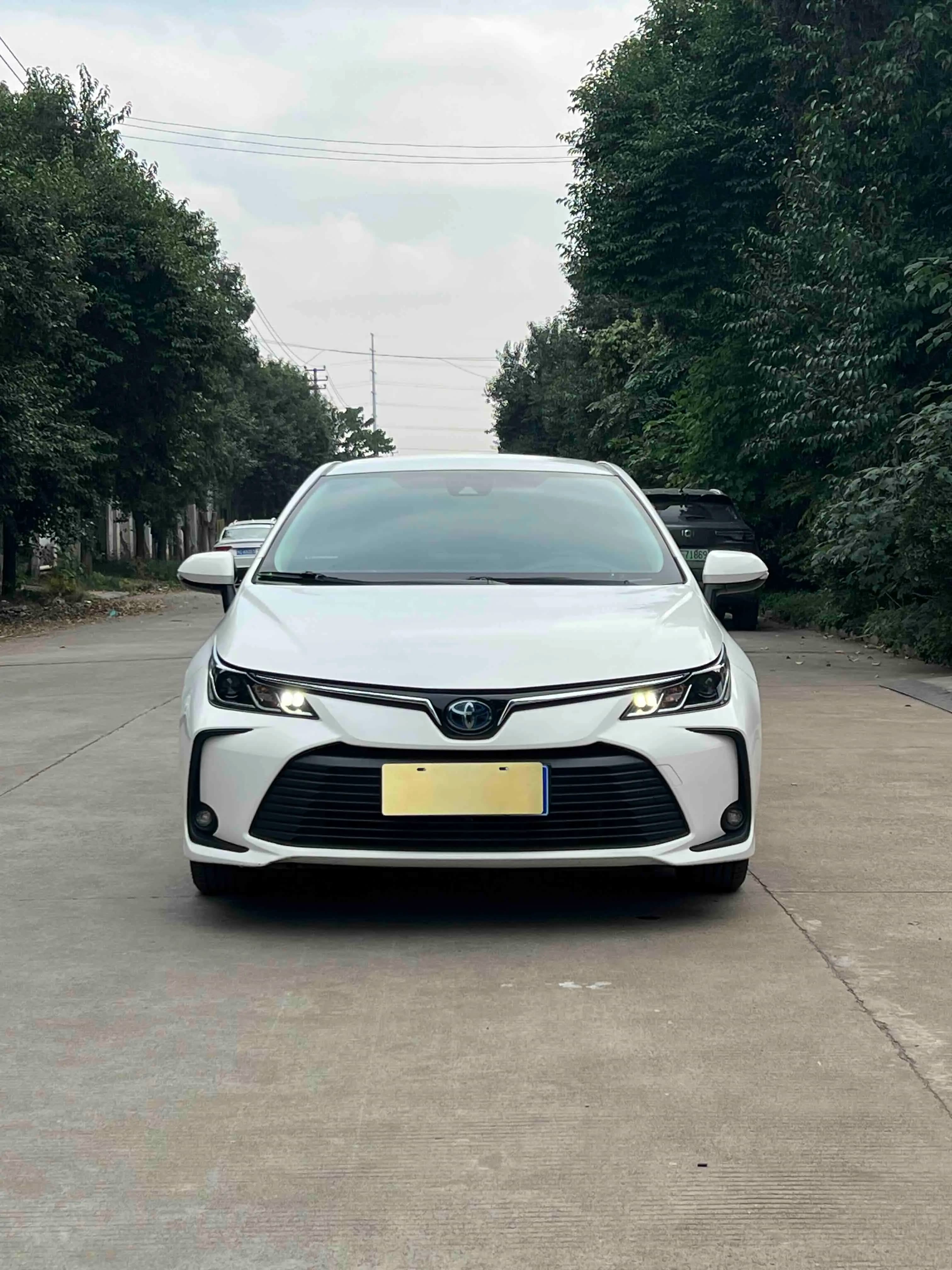 Toyota Corolla 2021 г. 85000 км. — фото 2