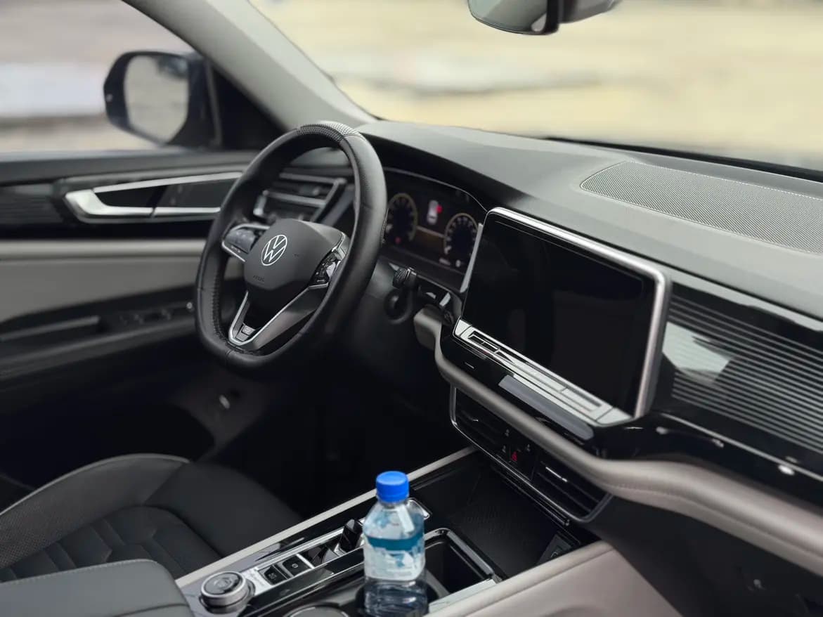 Volkswagen Teramont 2023 г. 87013 км. — фото 19