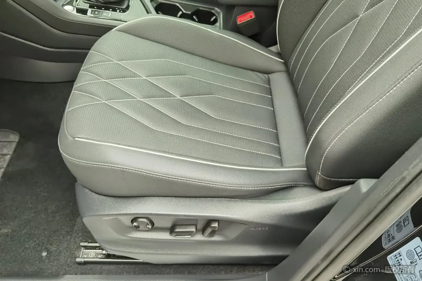 Volkswagen Tiguan L 2022 г. 53761 км. — фото 18