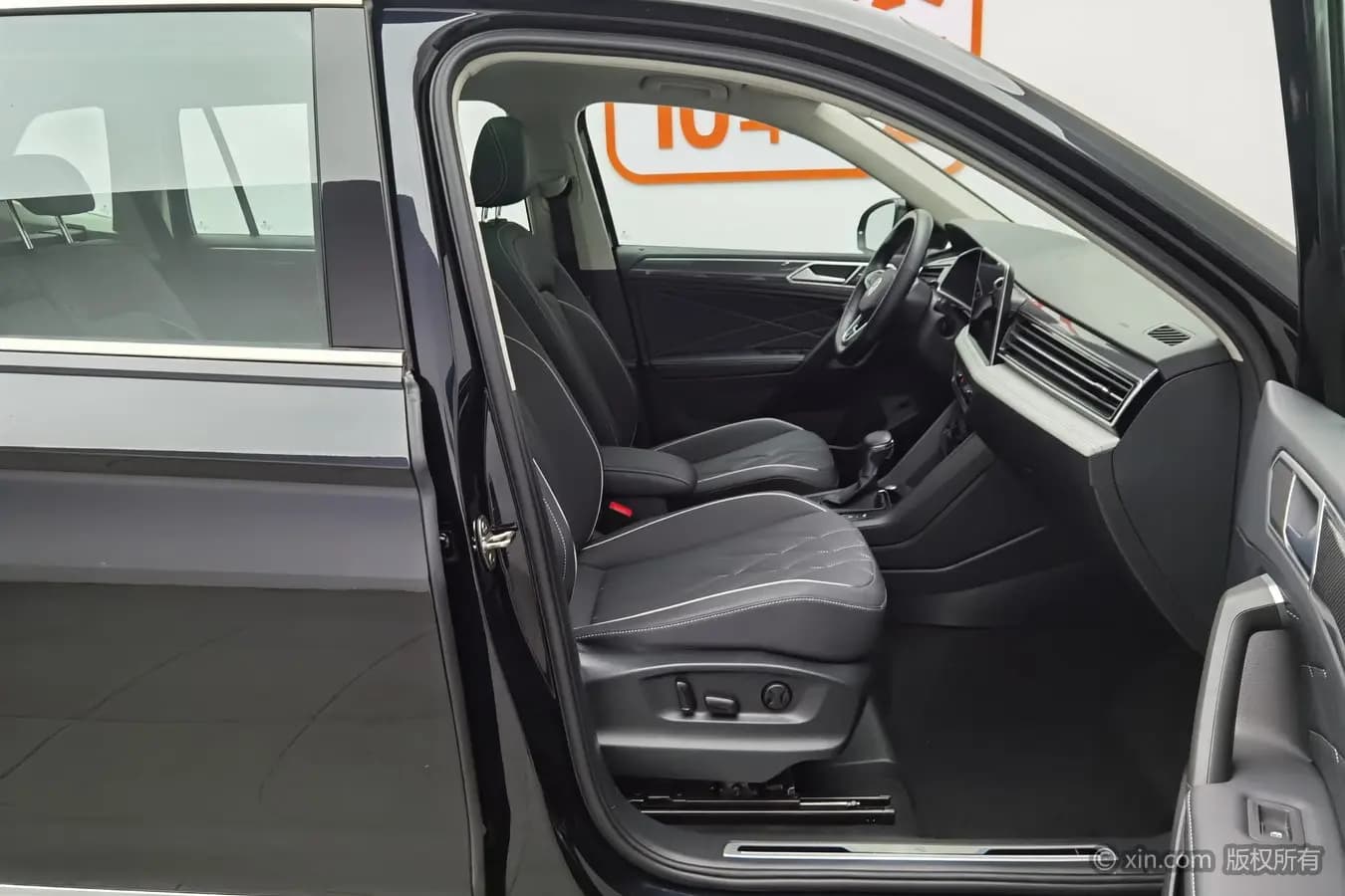 Volkswagen Tiguan L 2022 г. 53761 км. — фото 24