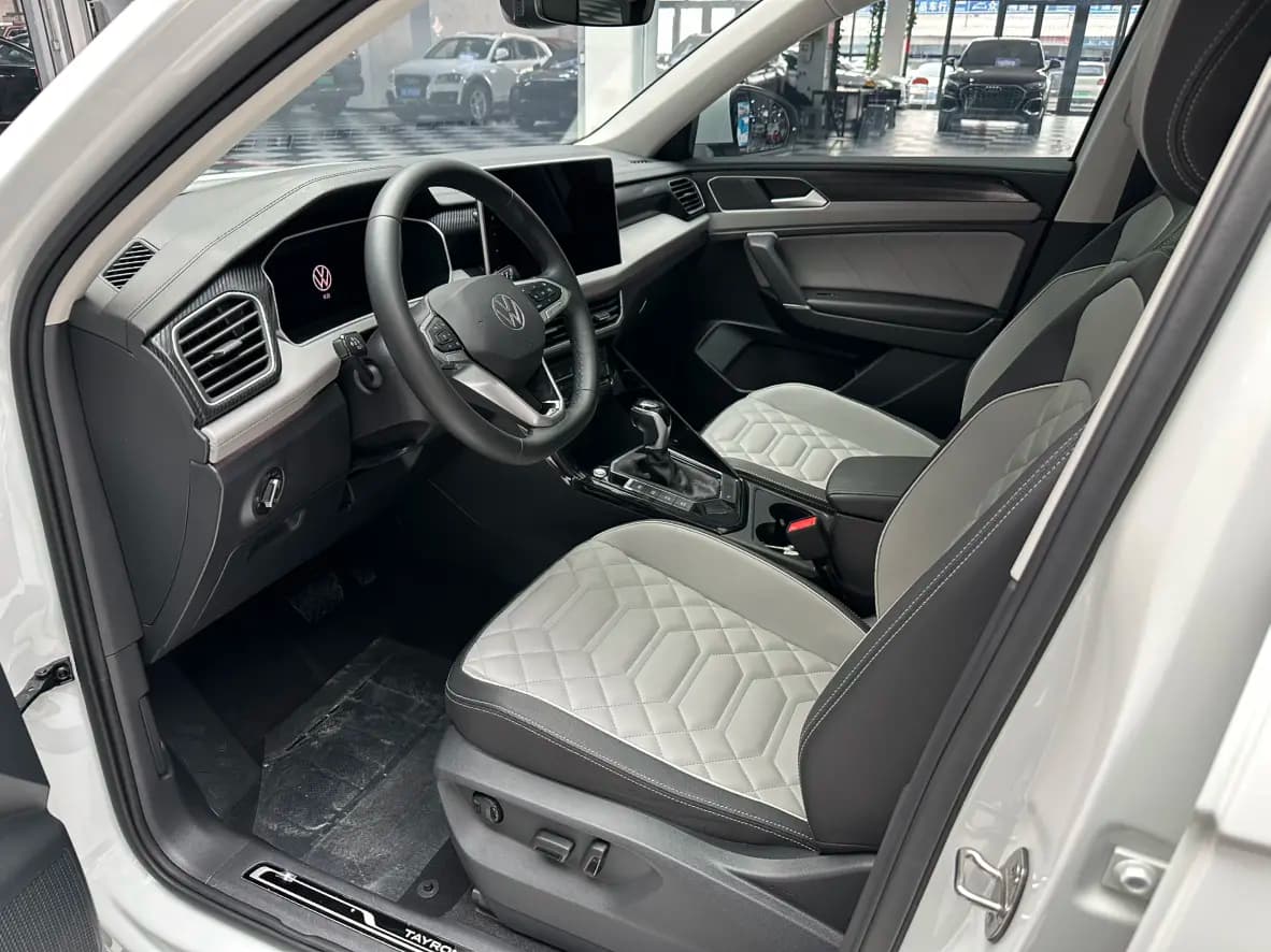 Volkswagen Tayron 2023 г. 22035 км. — фото 19