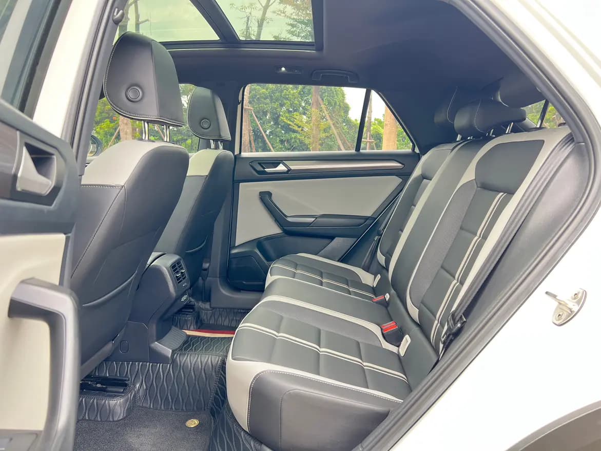 Volkswagen T-Roc 2023 г. 46113 км. — фото 22
